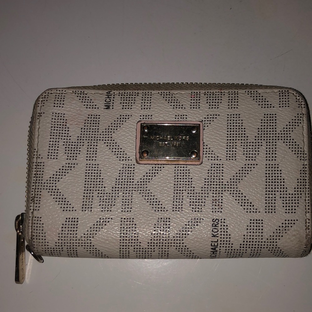 michael kors wallet